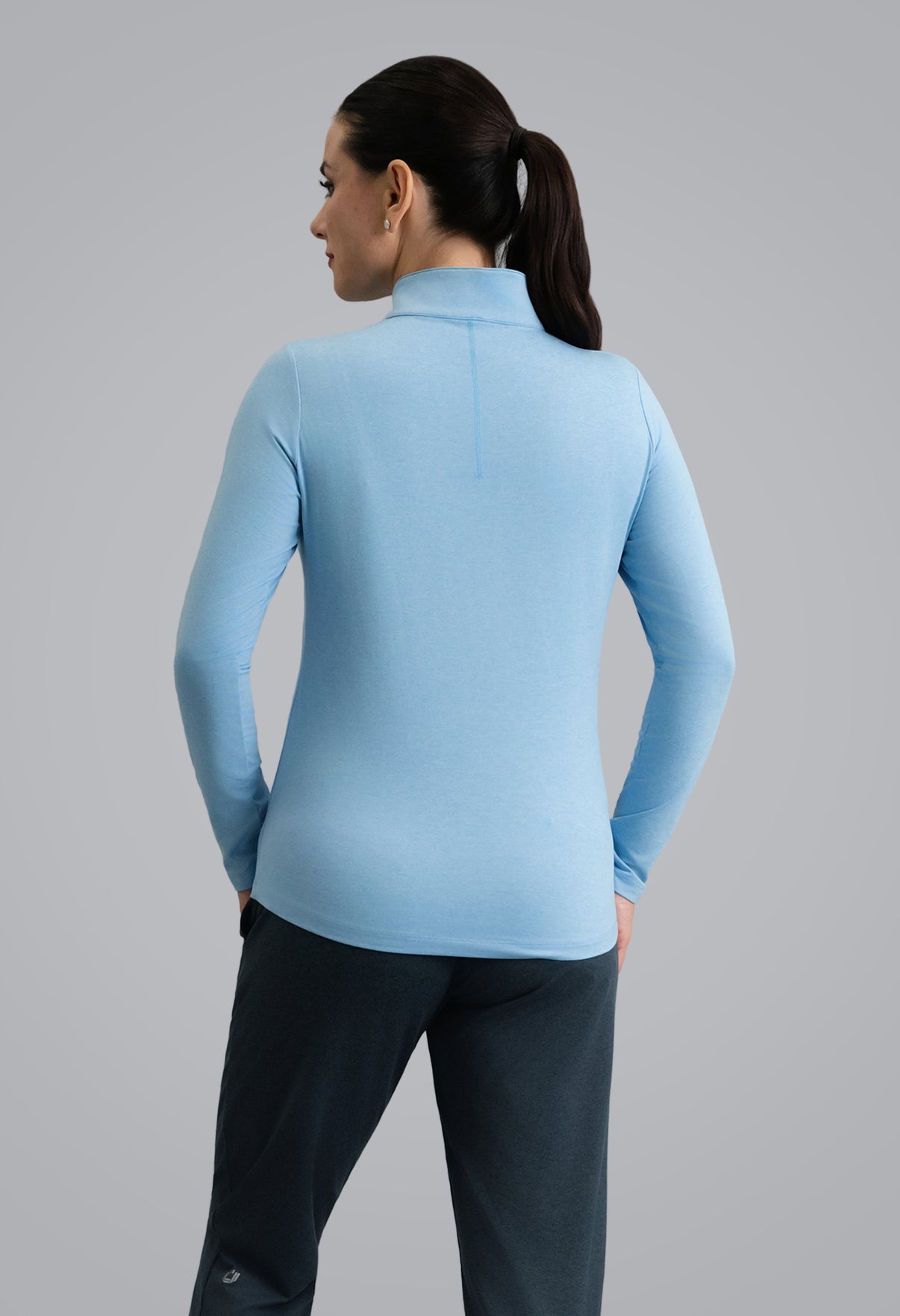 IBKÜL - IBKomfortable Long Sleeve Mock Neck Top - Color: Chambray Heather