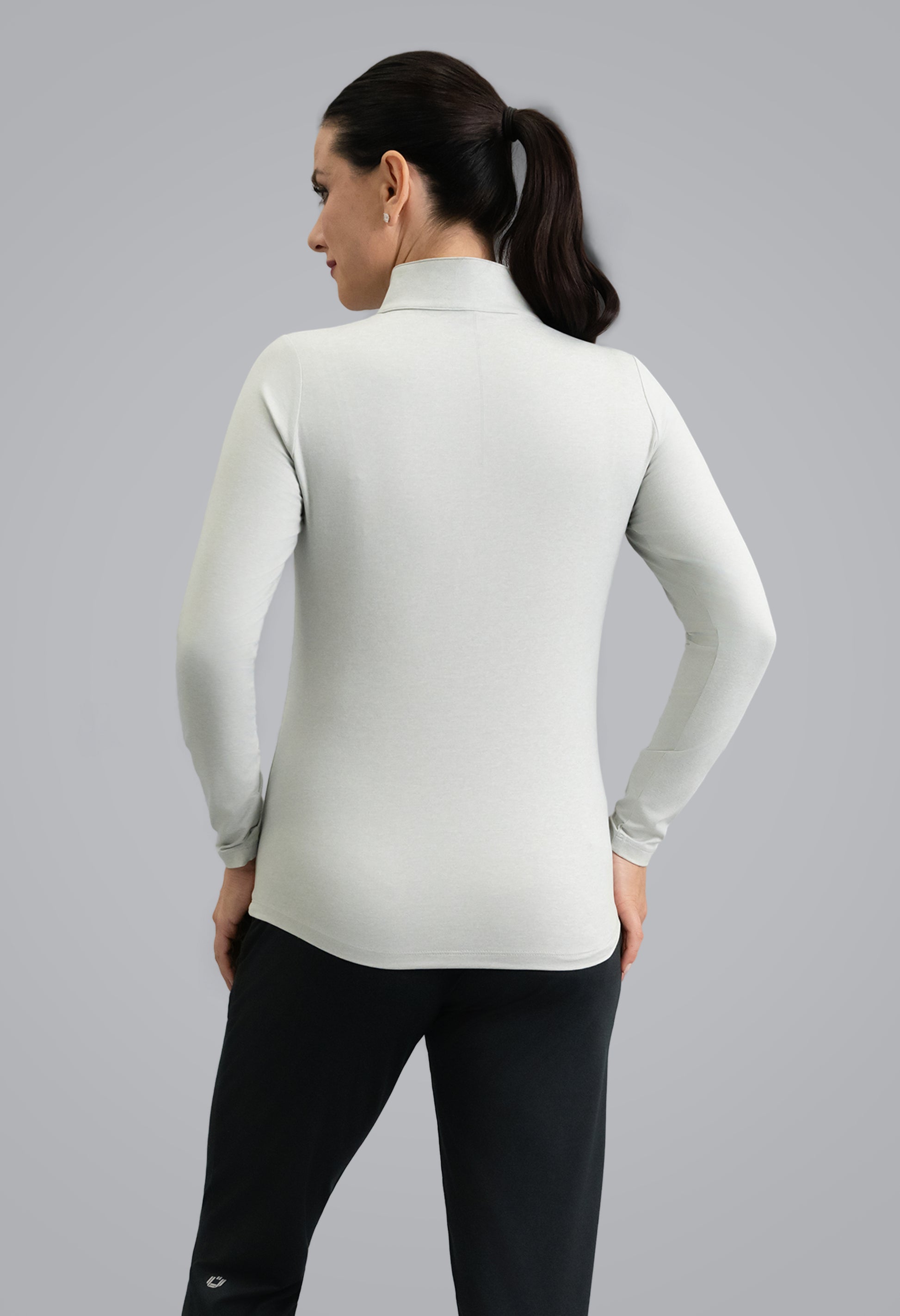 IBKÜL - IBKomfortable Long Sleeve Mock Neck Top - Color: Silver Heather