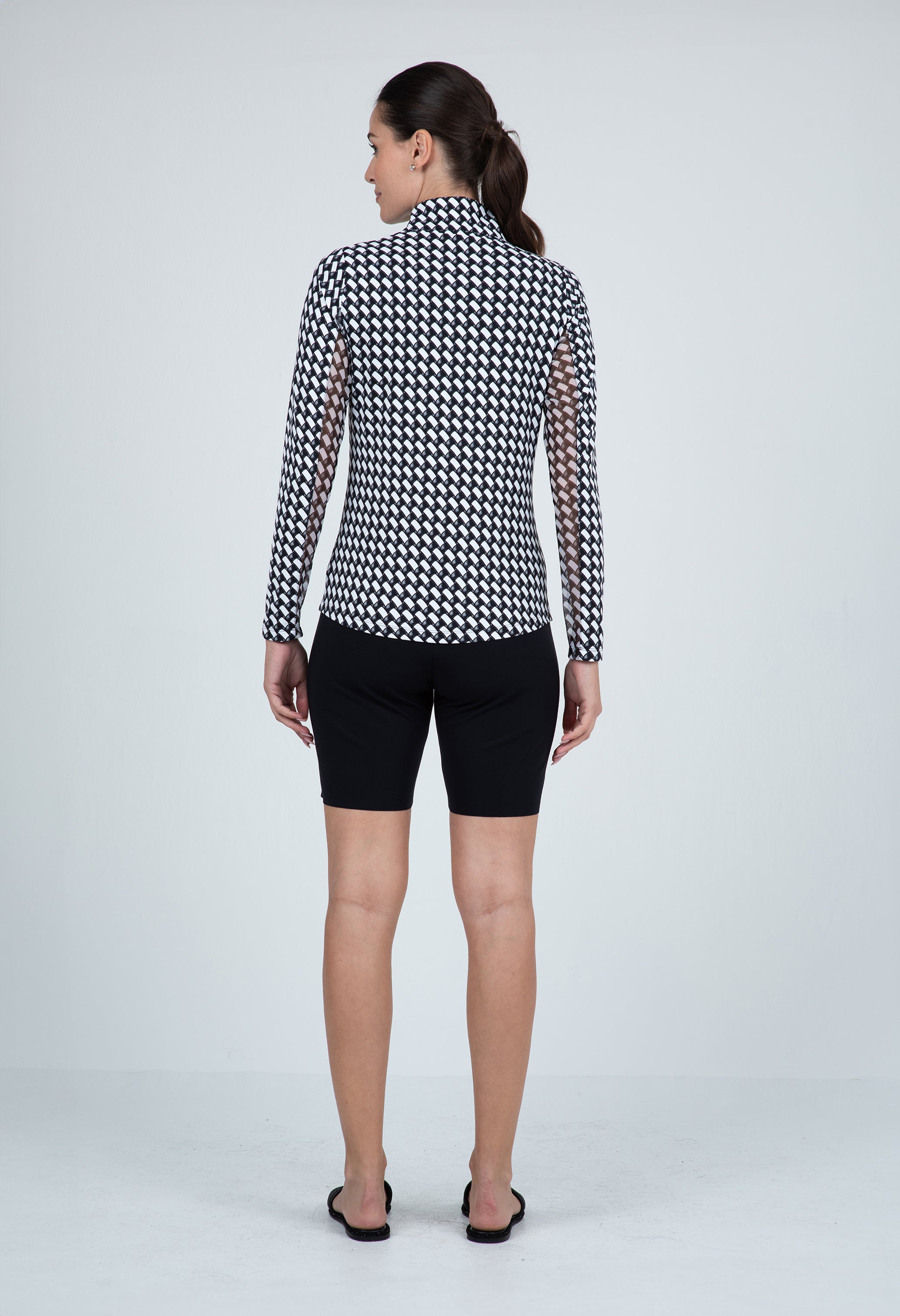 IBKÜL - Brooke Print Long Sleeve Mock Neck Top – 10875 - Color: White/Black