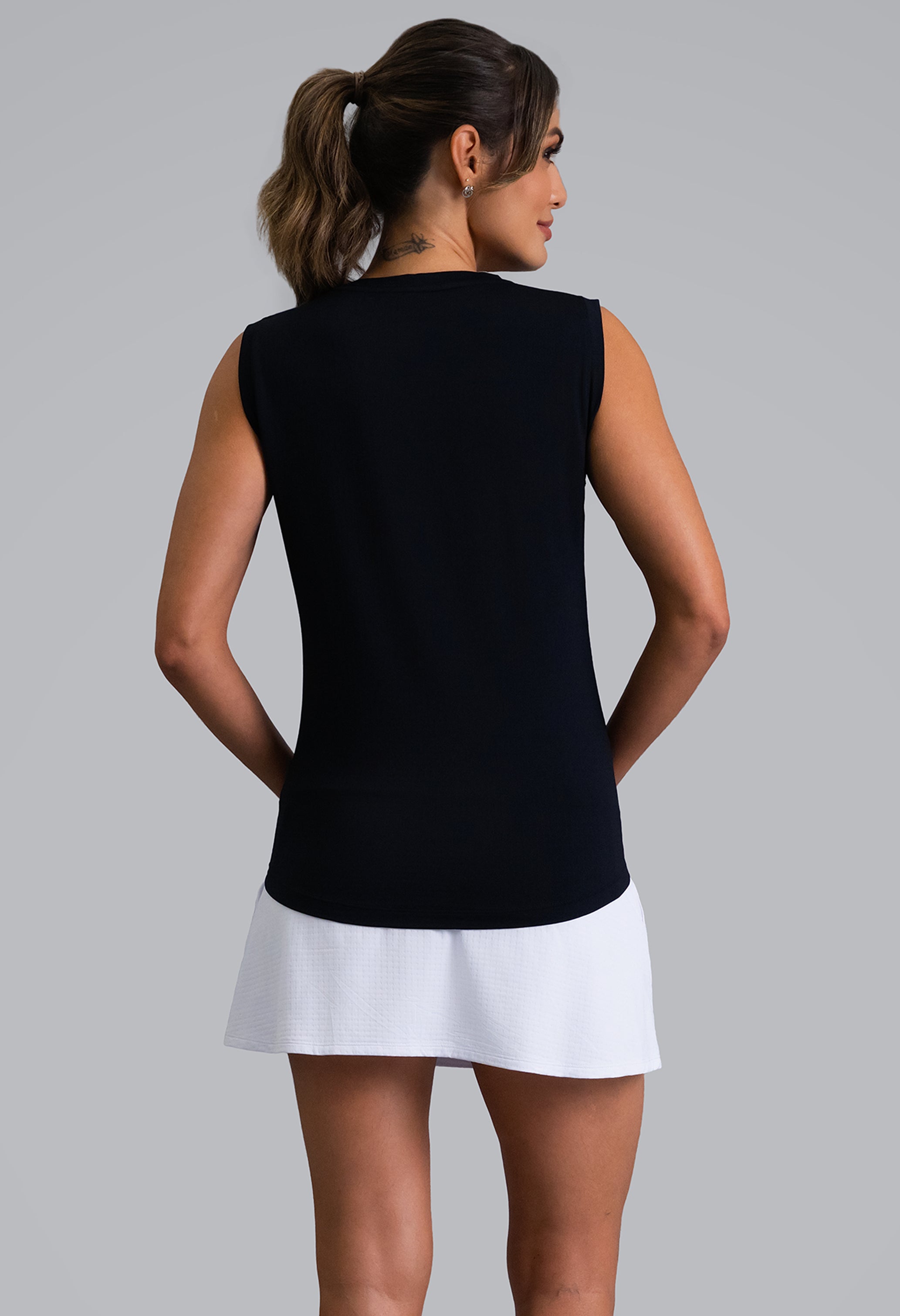 IBKÜL - Muscle Tank - Color: Black