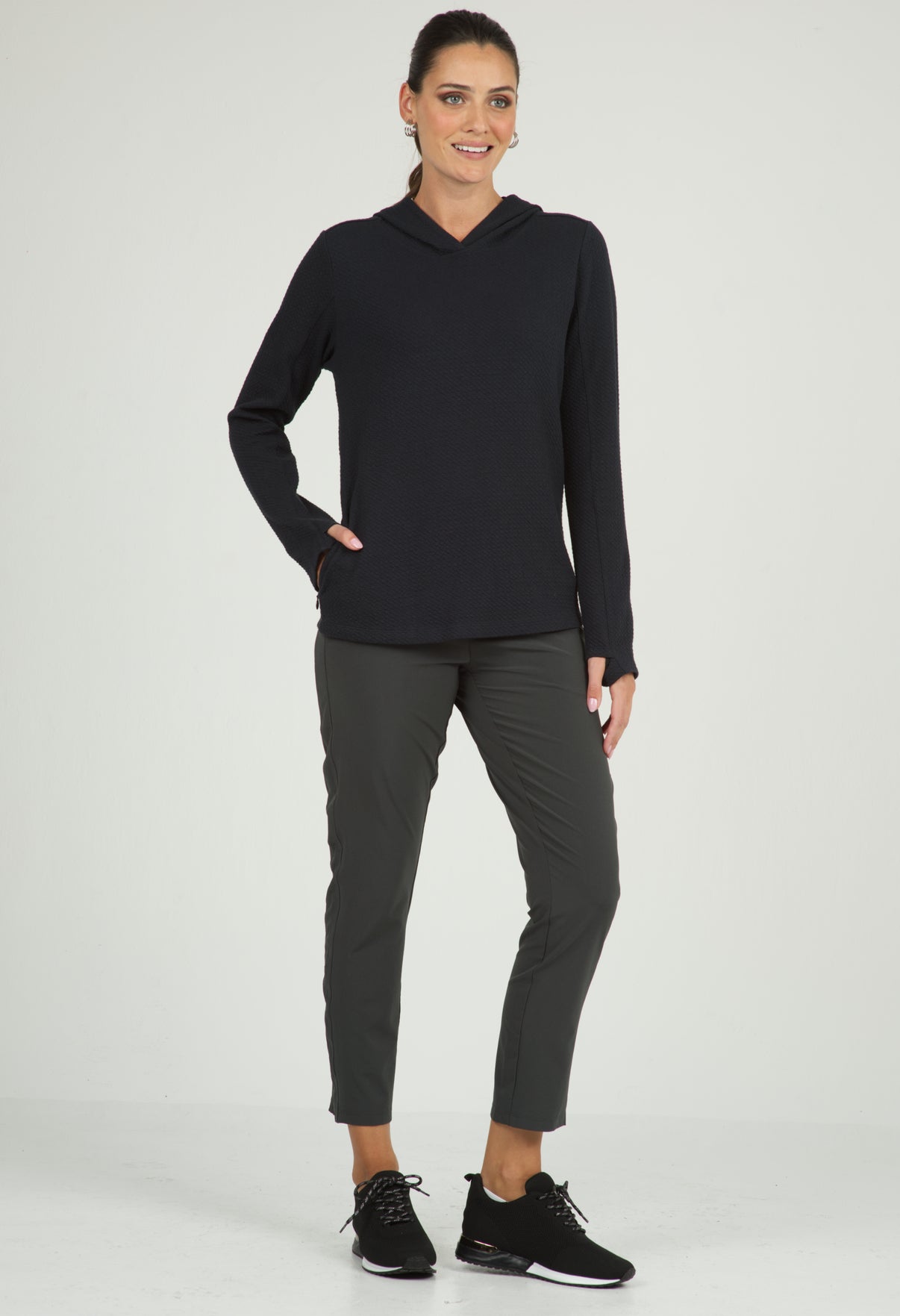 IBKÜL - Solid Popcorn Stitch Hoody - 30000 - Color: Black