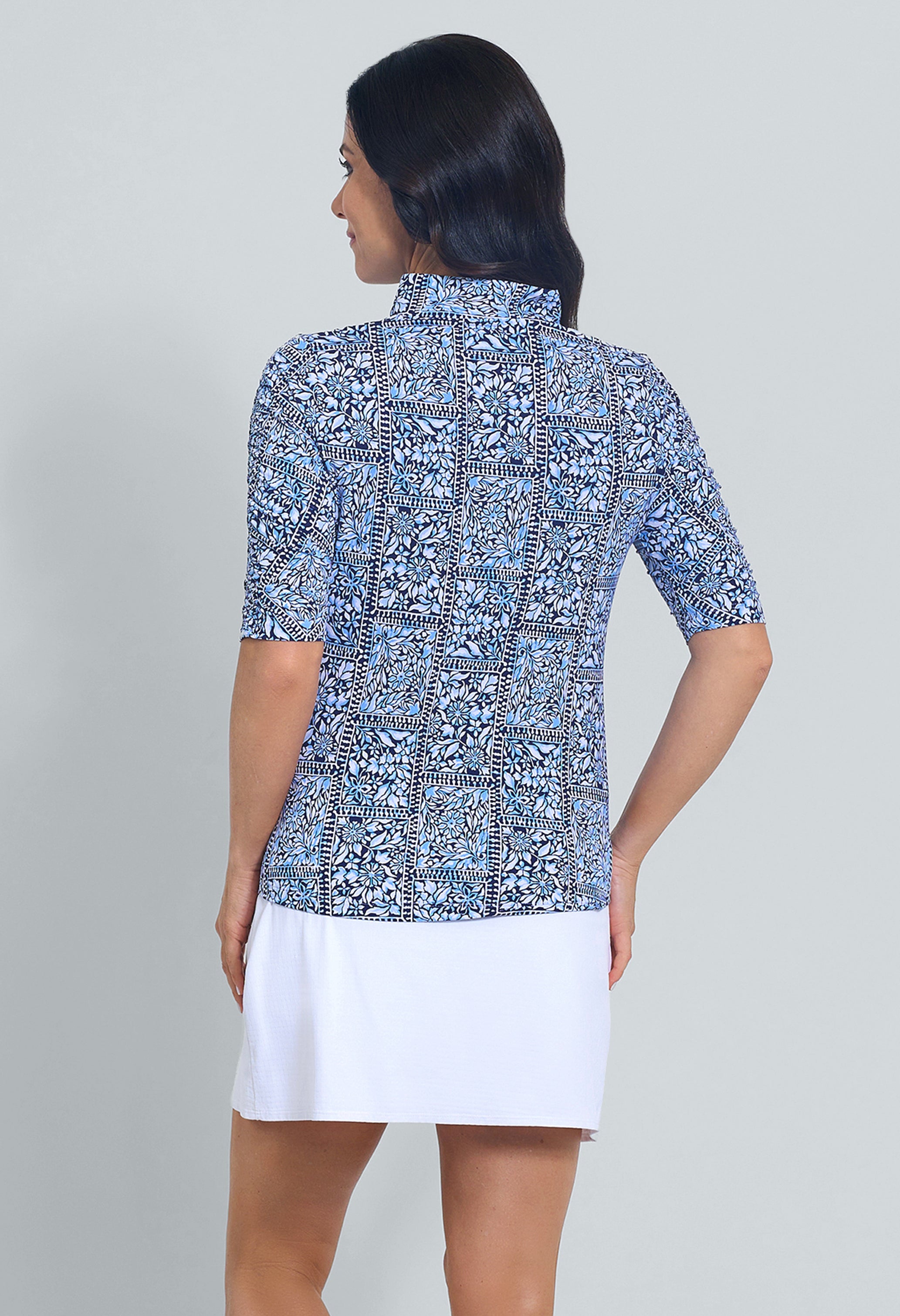 IBKÜL - Josie Print Ruched Elbow Sleeve Mandarin Collar Top - Color: Navy/Peri