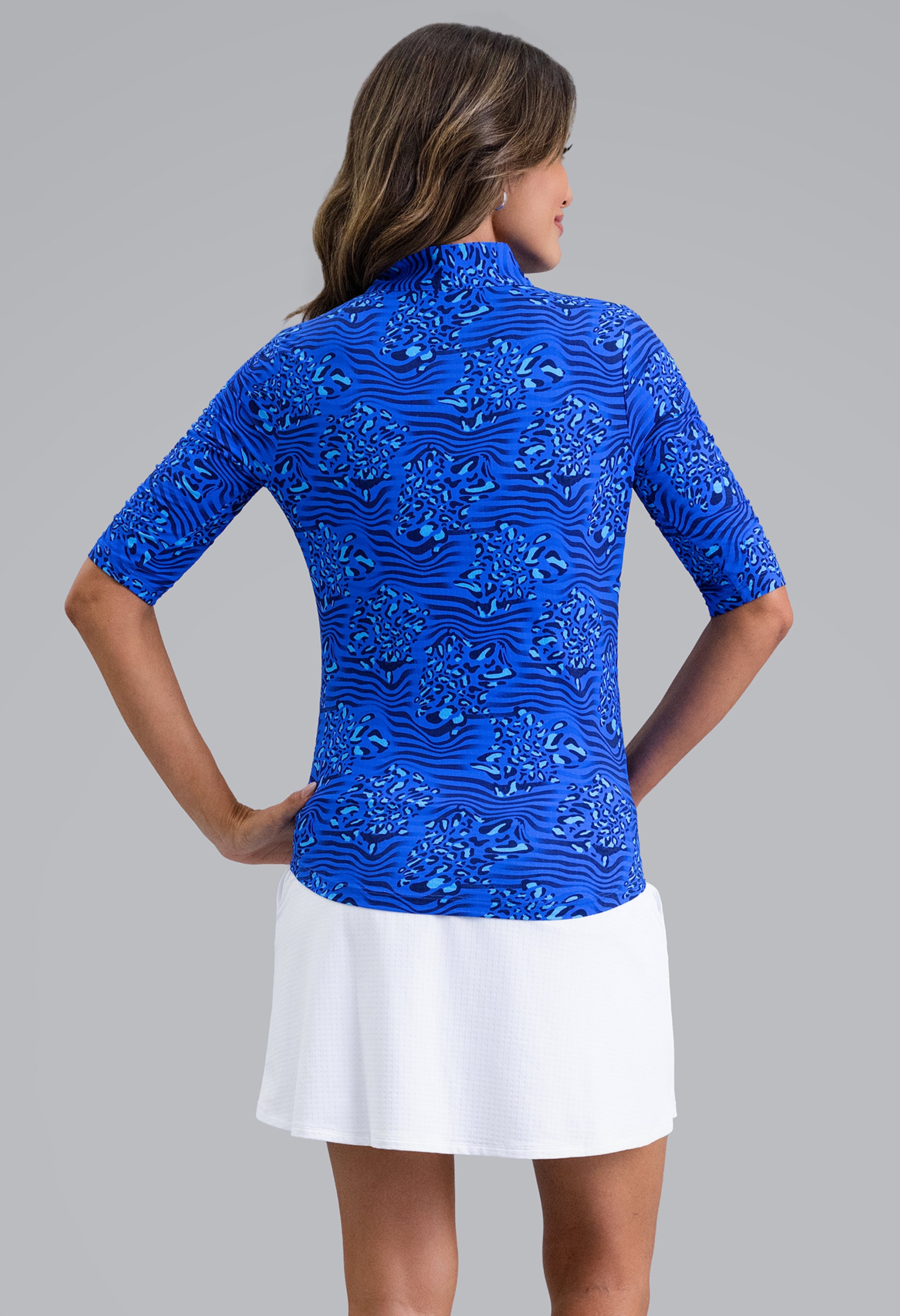 IBKÜL - Yun Ruched Elbow Sleeve Mandarin Collar Top - Color: Blue