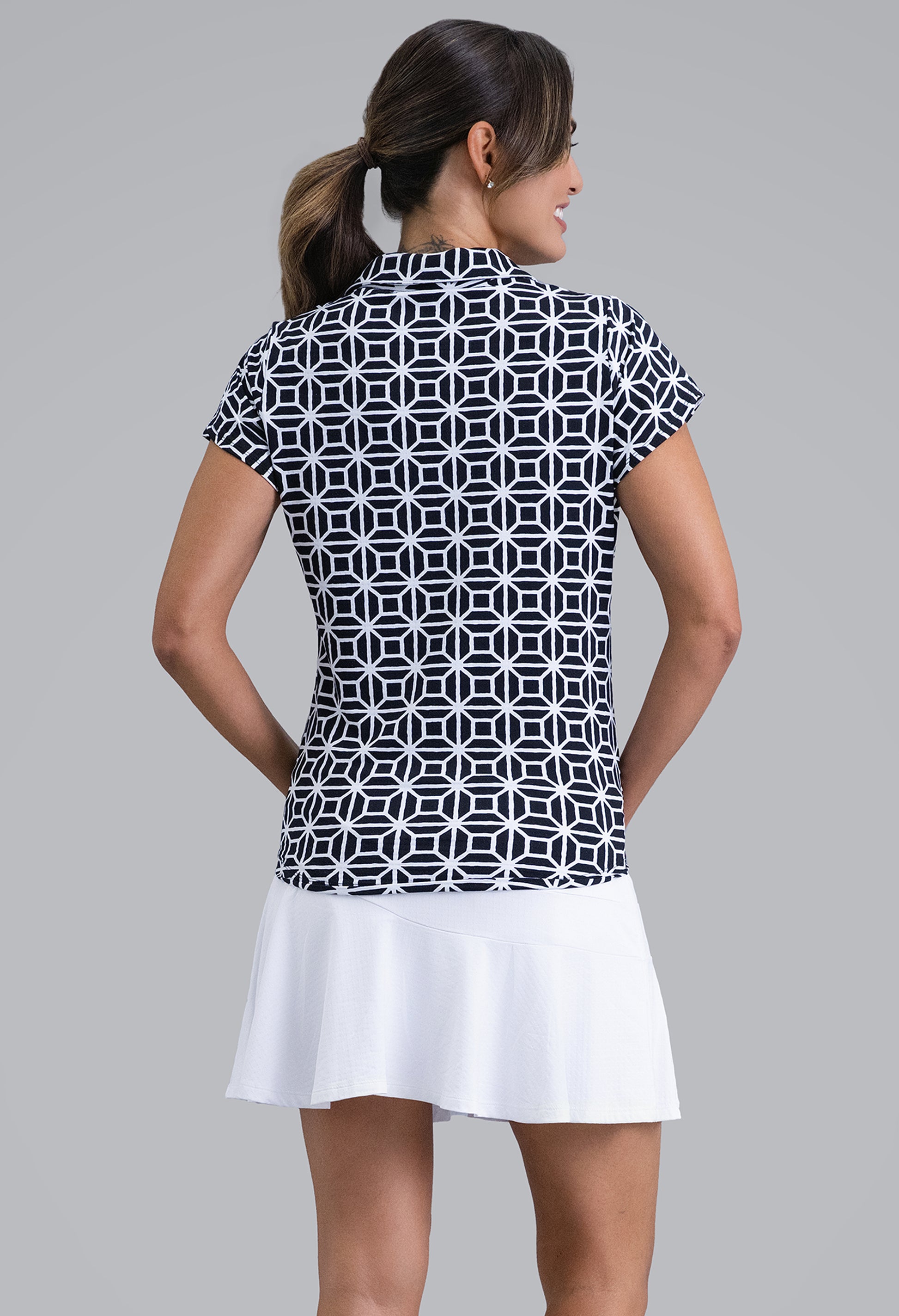 IBKÜL - Carolyn Tulip Sleeve Top - Color: Black