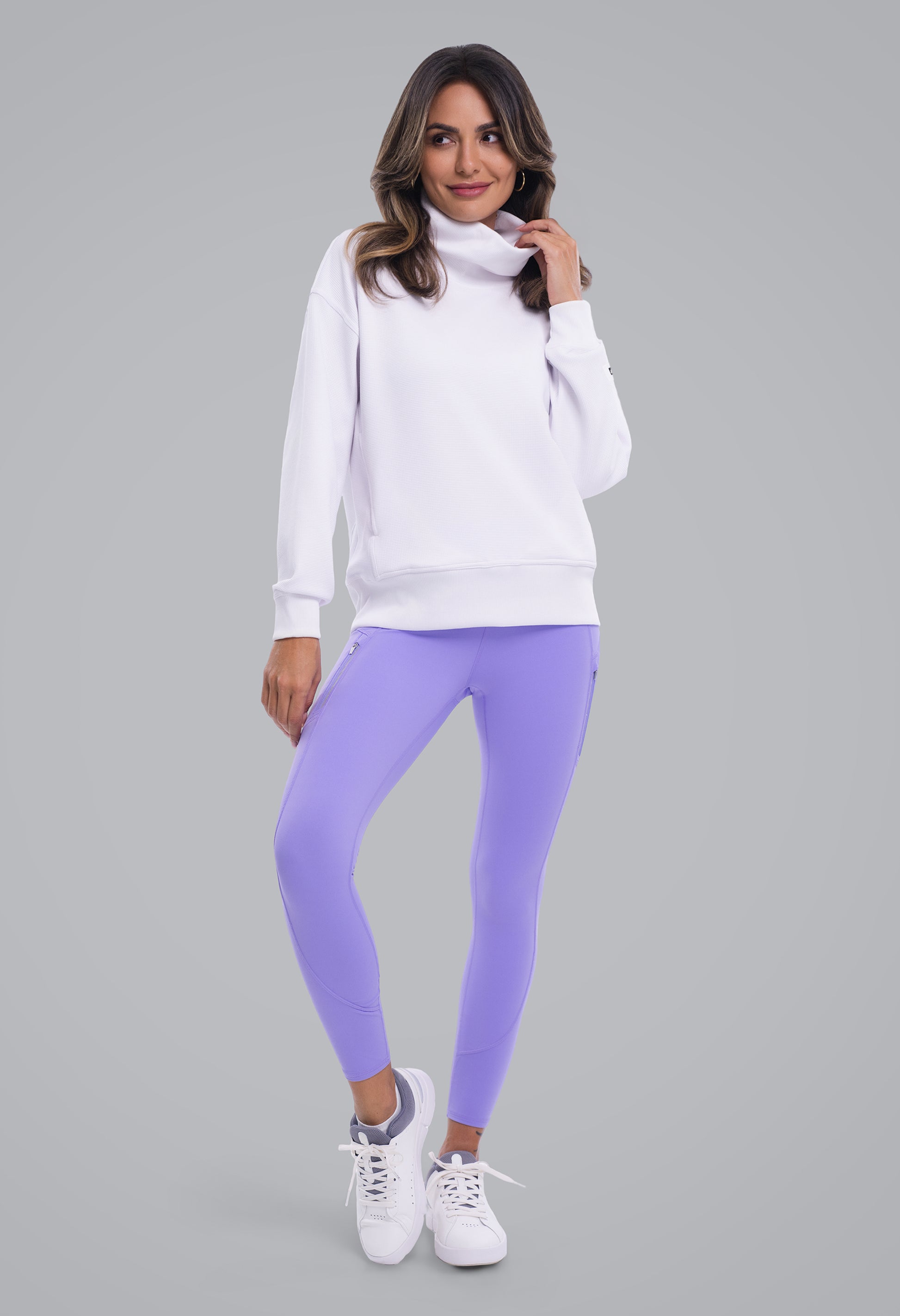 IBKÜL - Micro Waffle Knit Snuggle Funnel Pullover - Color: White