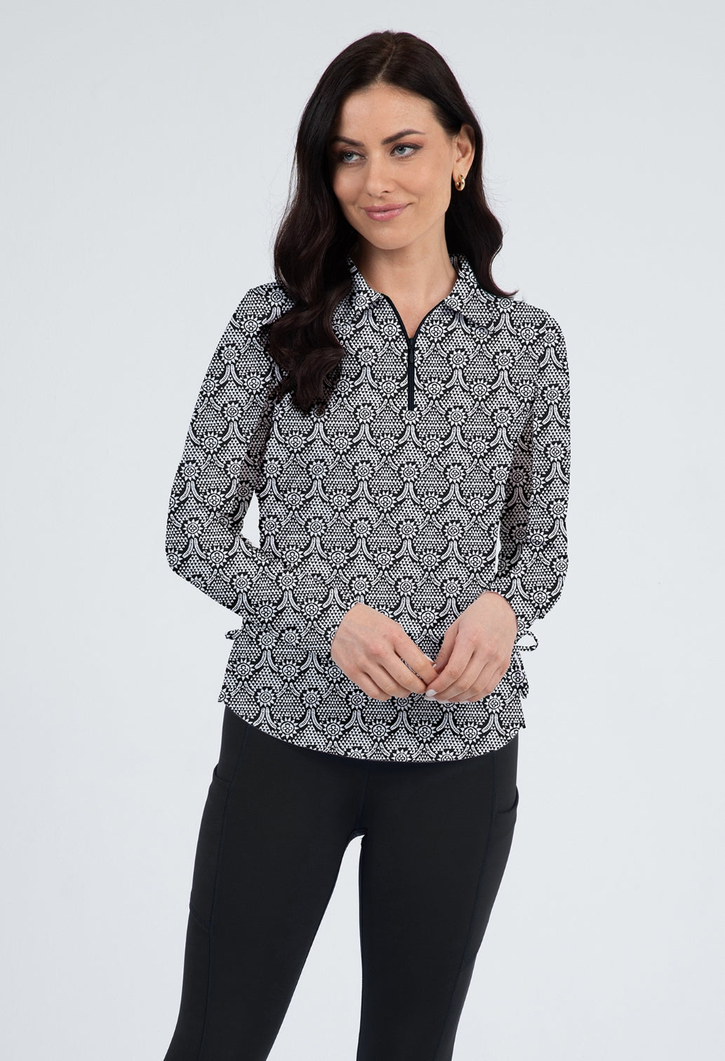 IBKÜL - Leslie Print Adjustable Length Long Sleeve Polo – 48868 - Color: Black/White