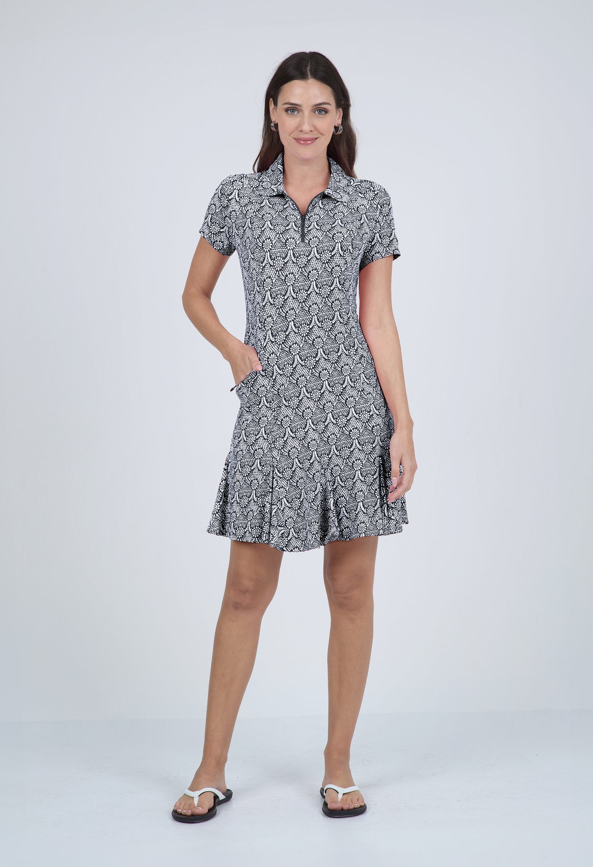 IBKÜL - Leslie Print Short Sleeve Godet Dress – 69868 - Color: Black/White