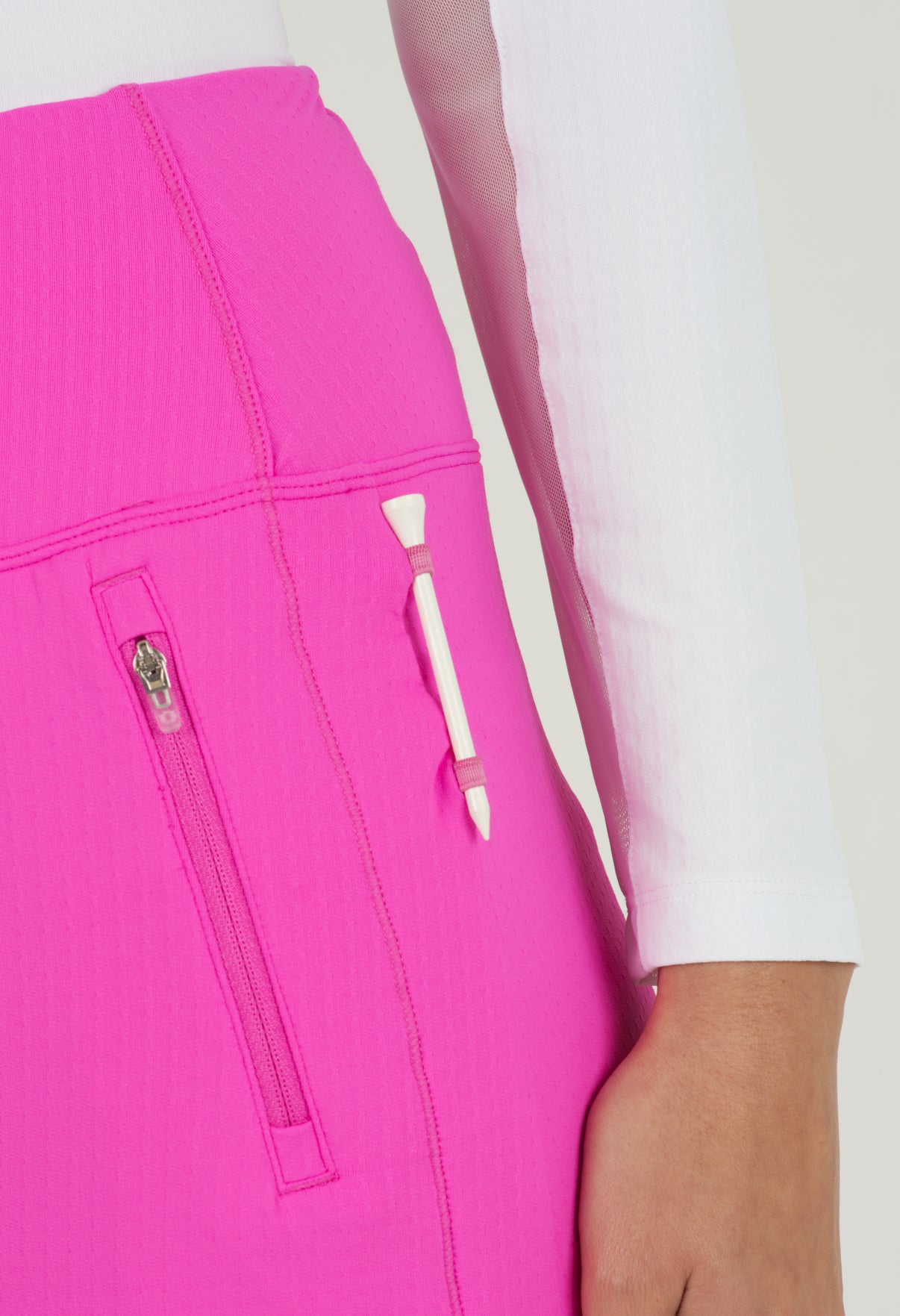 IBKÜL - Solid 17 1/2 in Straight Skort - 28000 - Color: Hot Pink