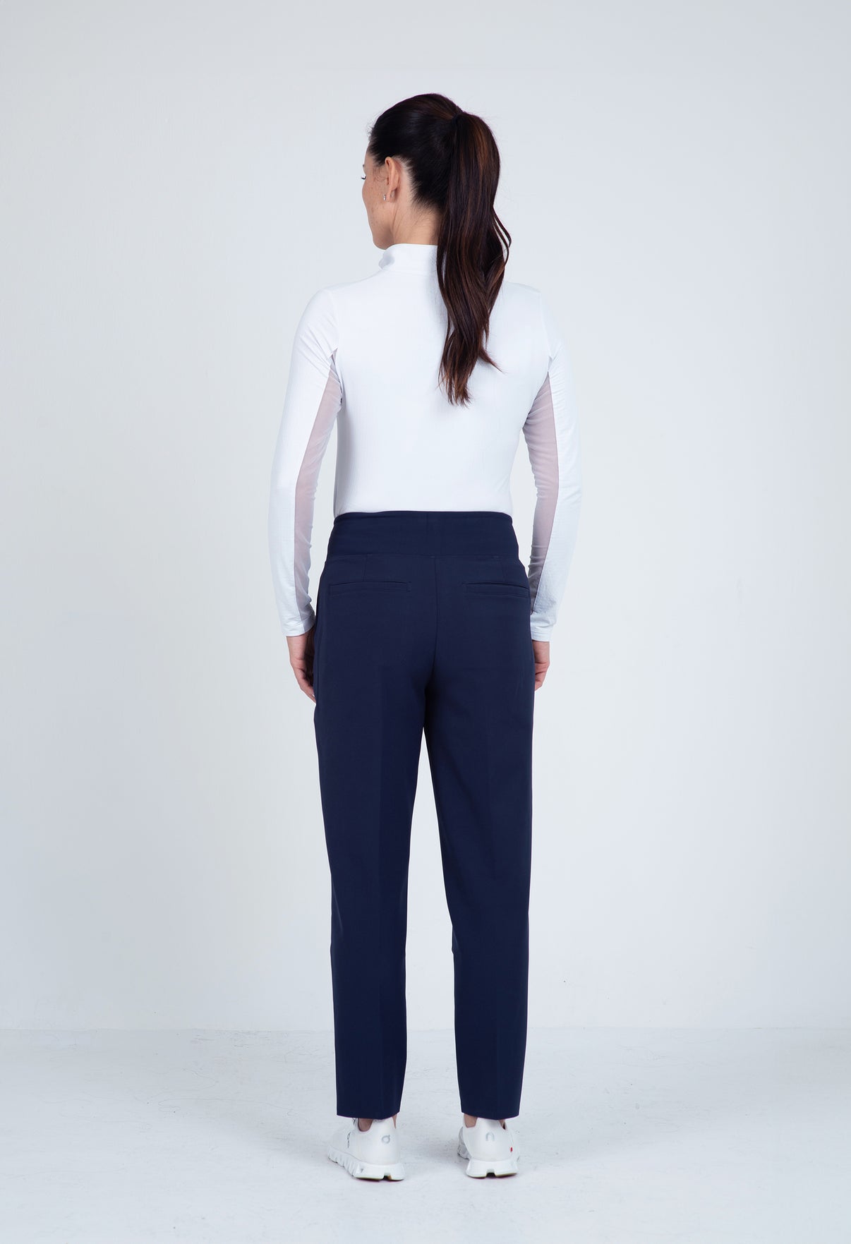 IBKÜL - Solid Knit Ankle Pants - 70000 - Color: Midnight