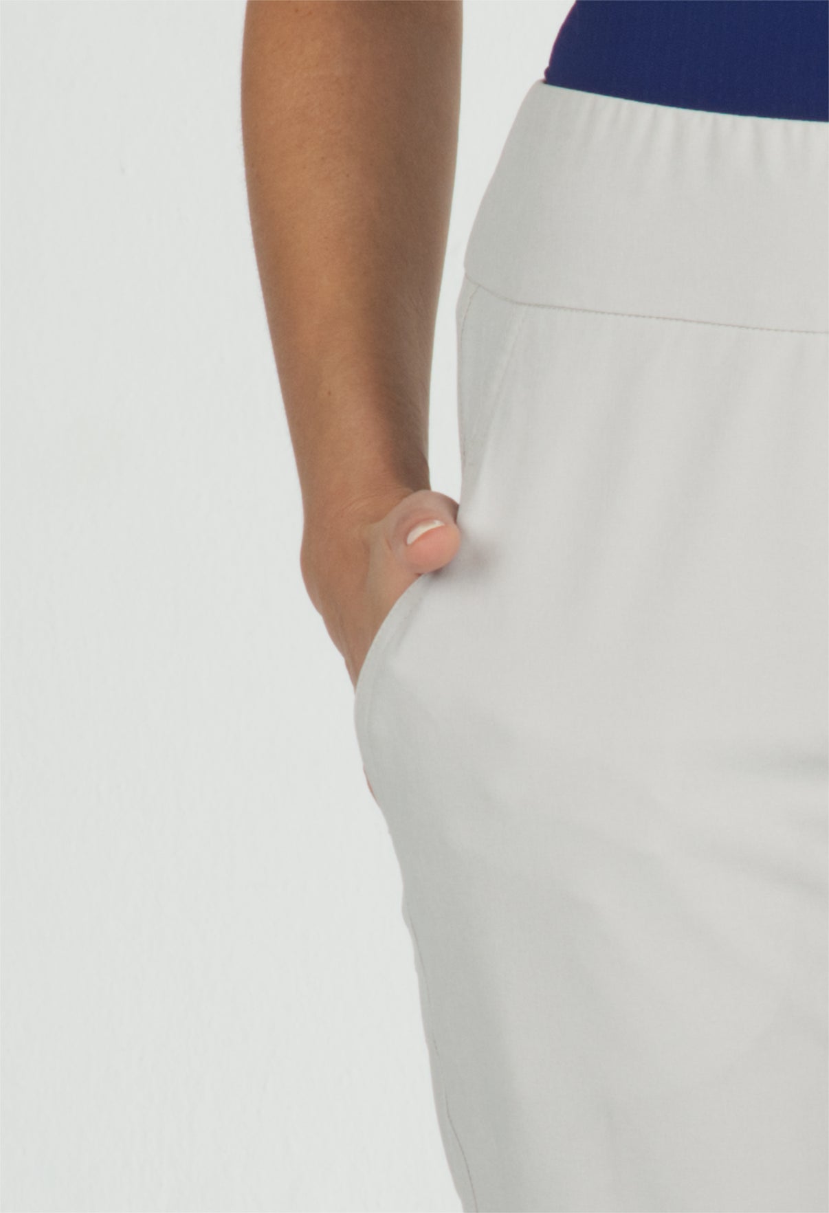 IBKÜL - Solid City Pants - 74000 - Color: Stone