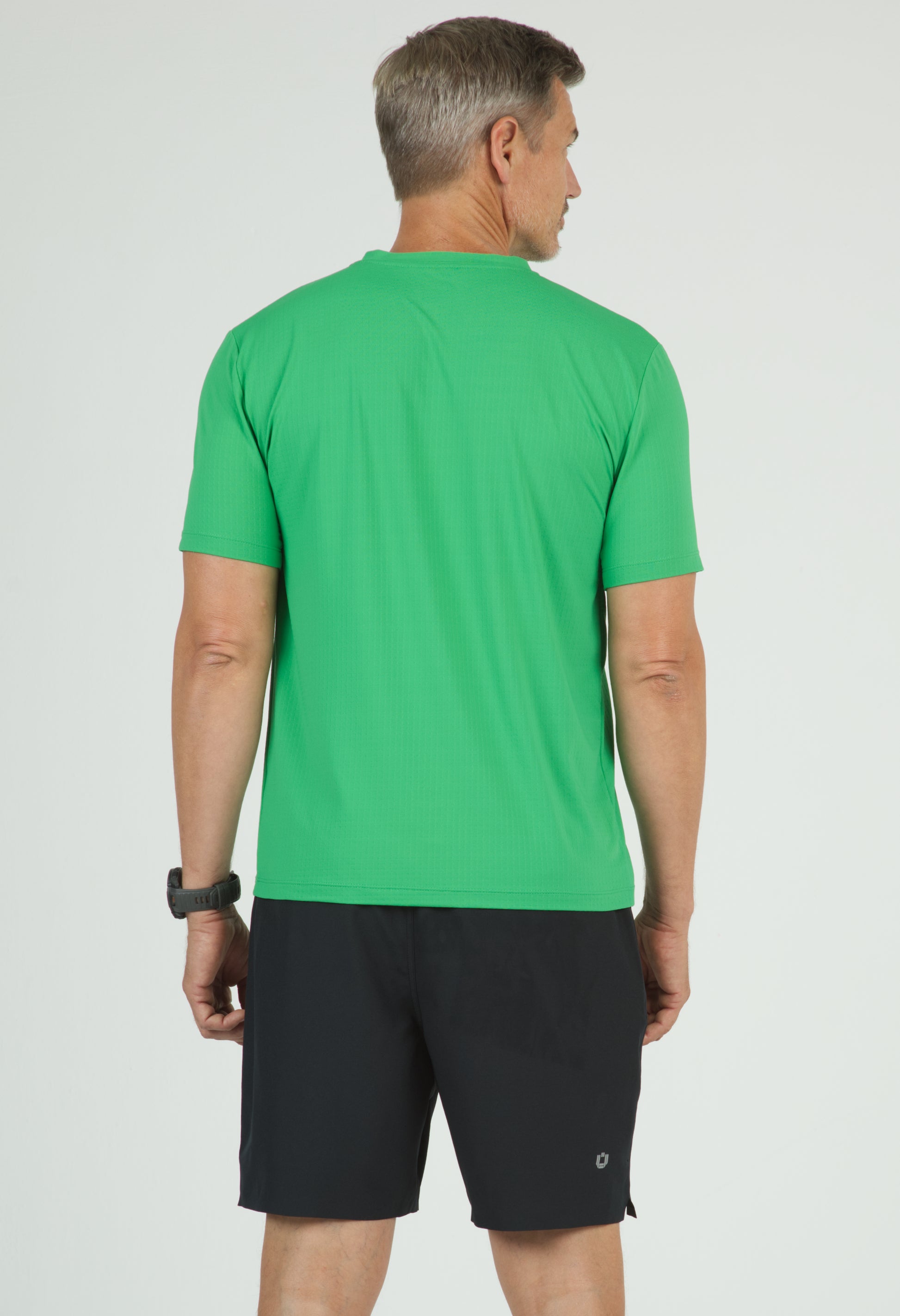 IBKÜL - Solid Short Sleeve V Neck - 89199 - Color: Kelly Green