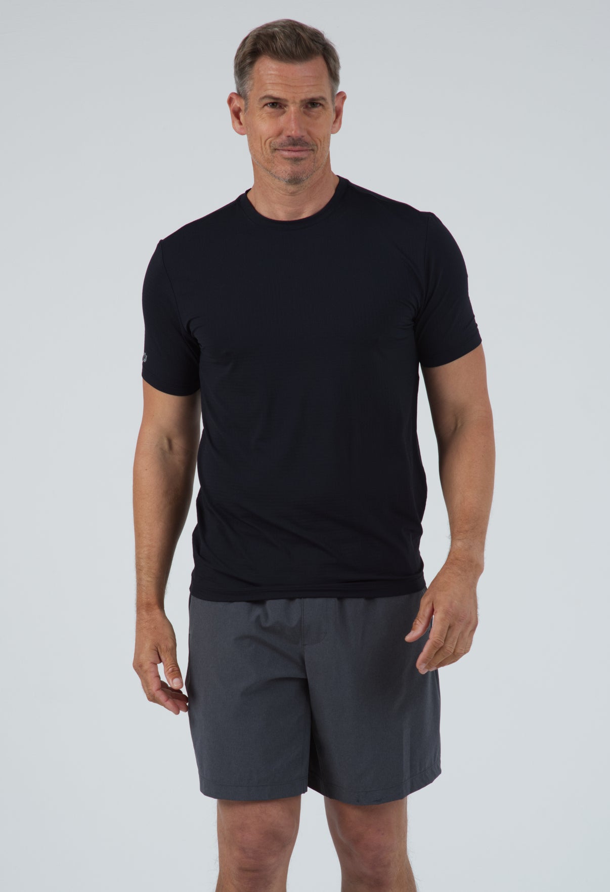 IBKÜL - Short Sleeve Crewneck T-Shirt - 92199 (Modern Fit) - Color: Black