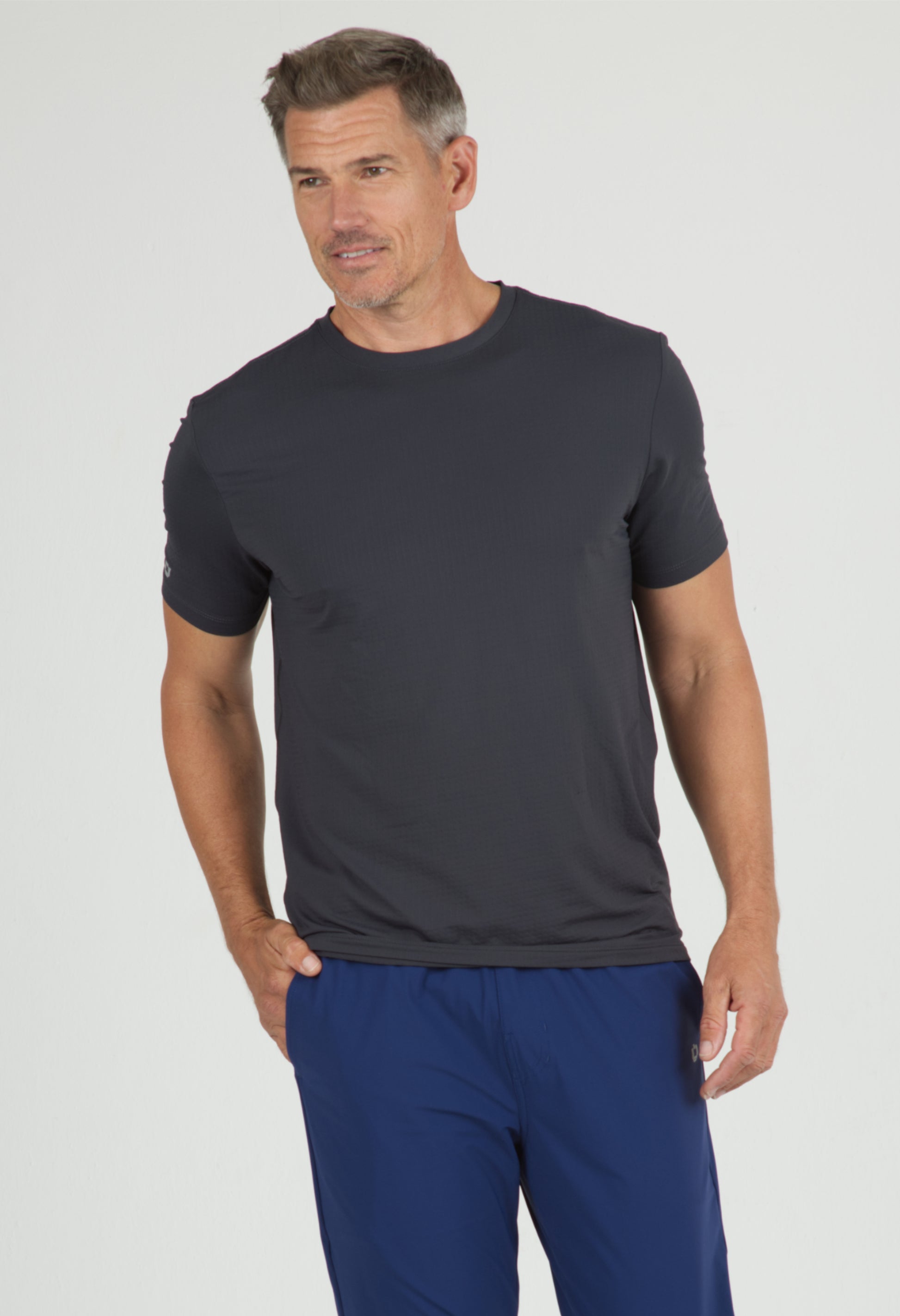 IBKÜL - Short Sleeve Crewneck T-Shirt - 92199 (Modern Fit) - Color: Black