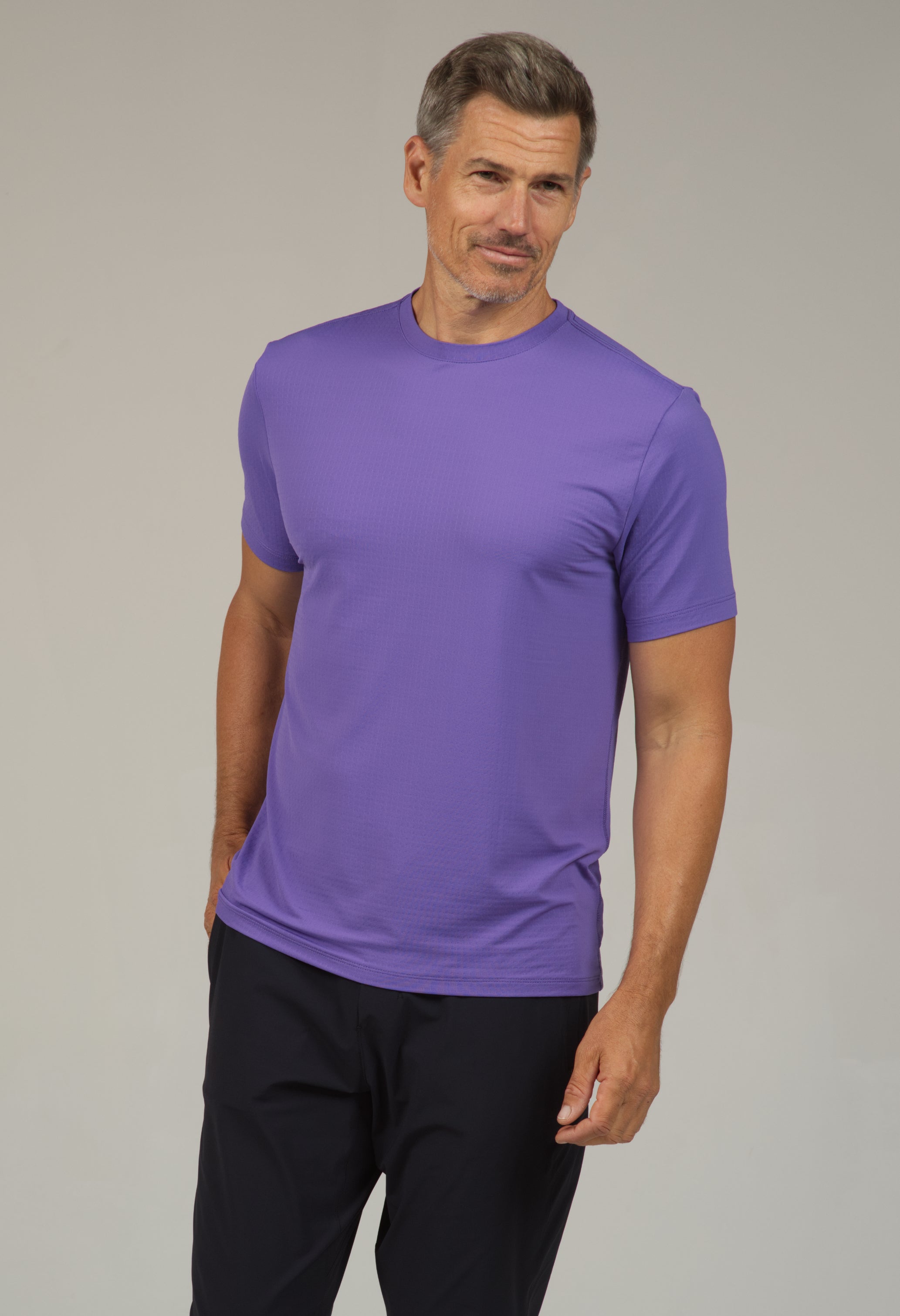 IBKÜL - Short Sleeve Crewneck T-Shirt - 92199 (Modern Fit) - Color: Black