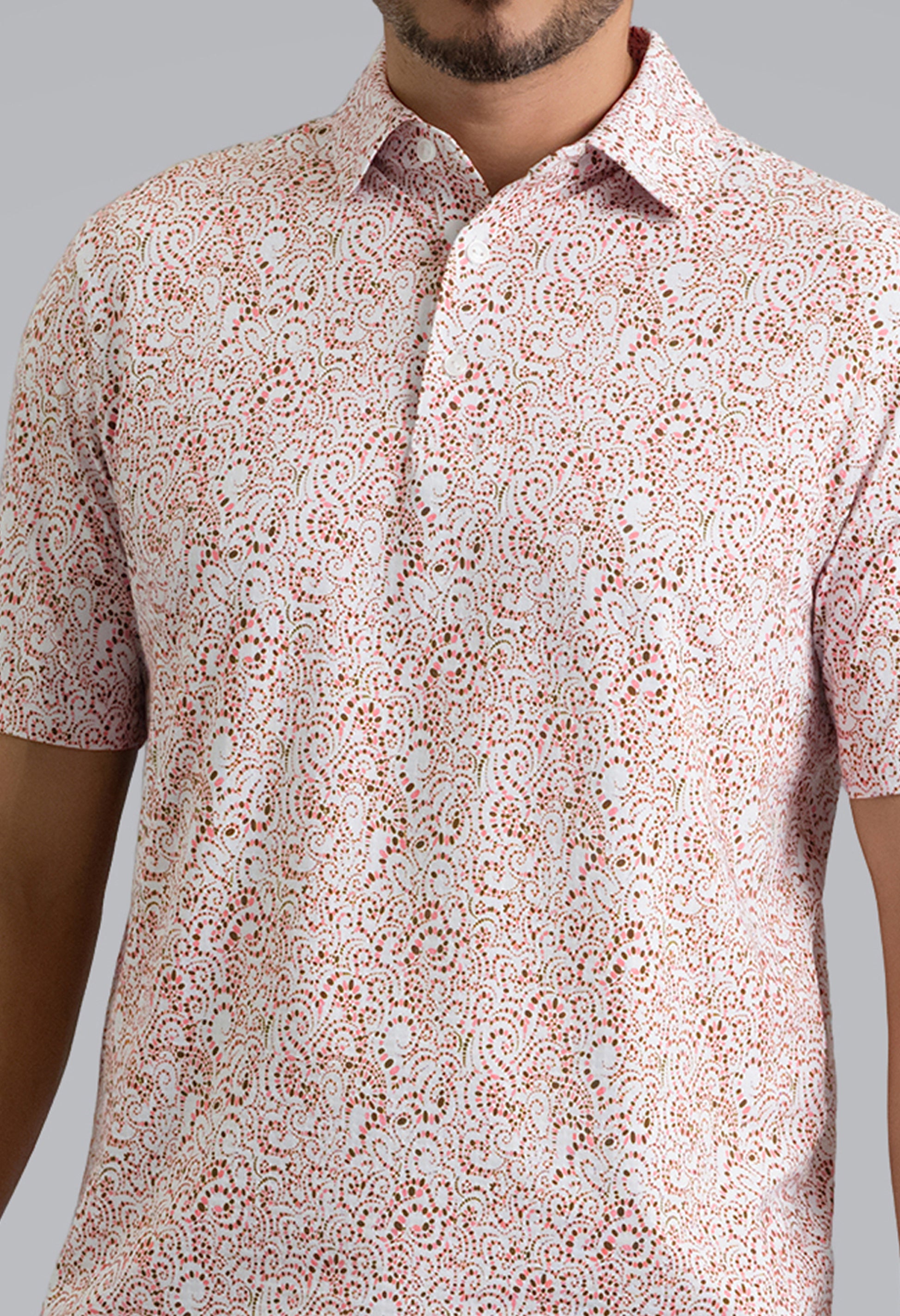 IBKÜL - Hazy Short Sleeve Polo - Color: Peach/Chocolate