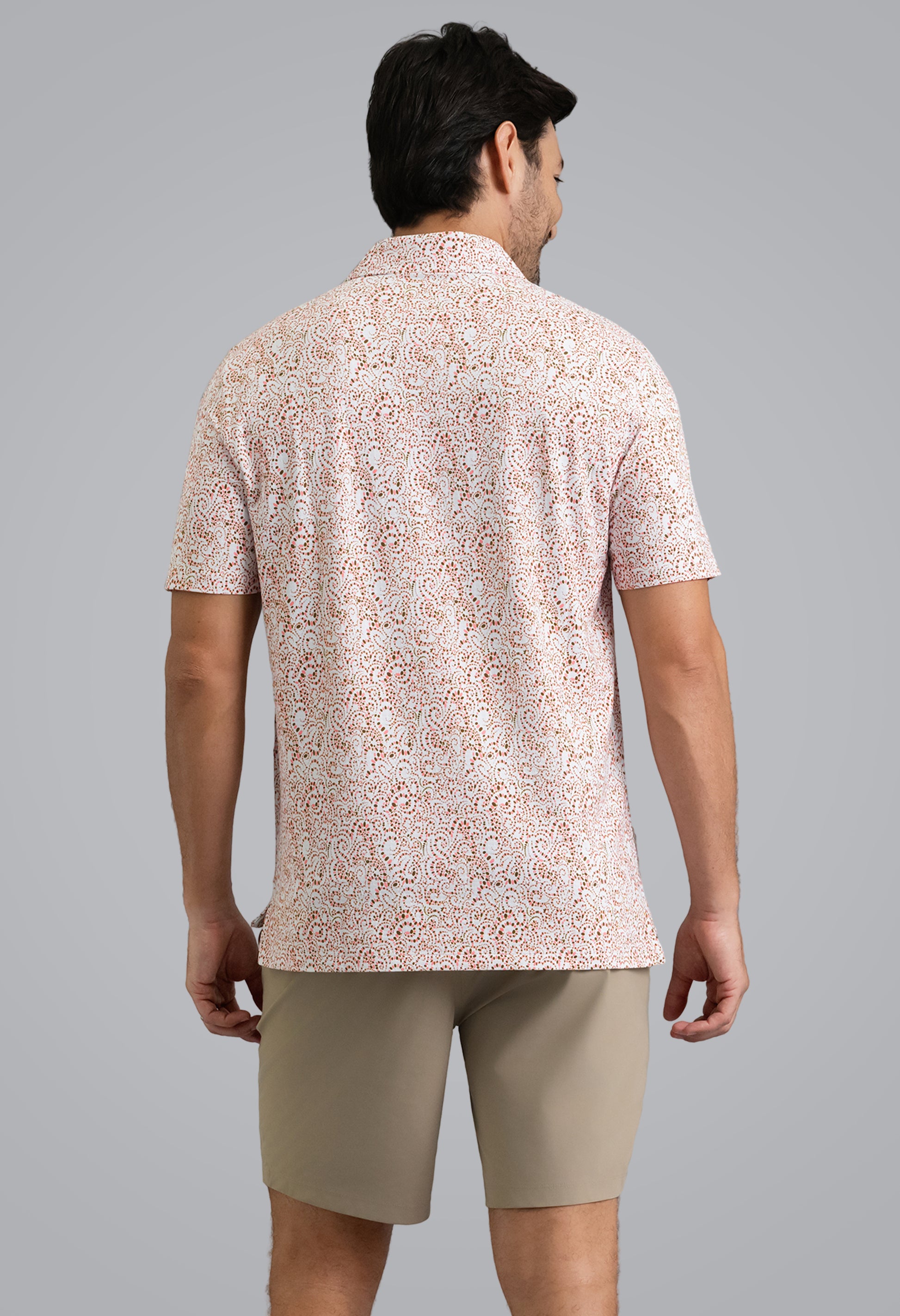IBKÜL - Hazy Short Sleeve Polo - Color: Peach/Chocolate