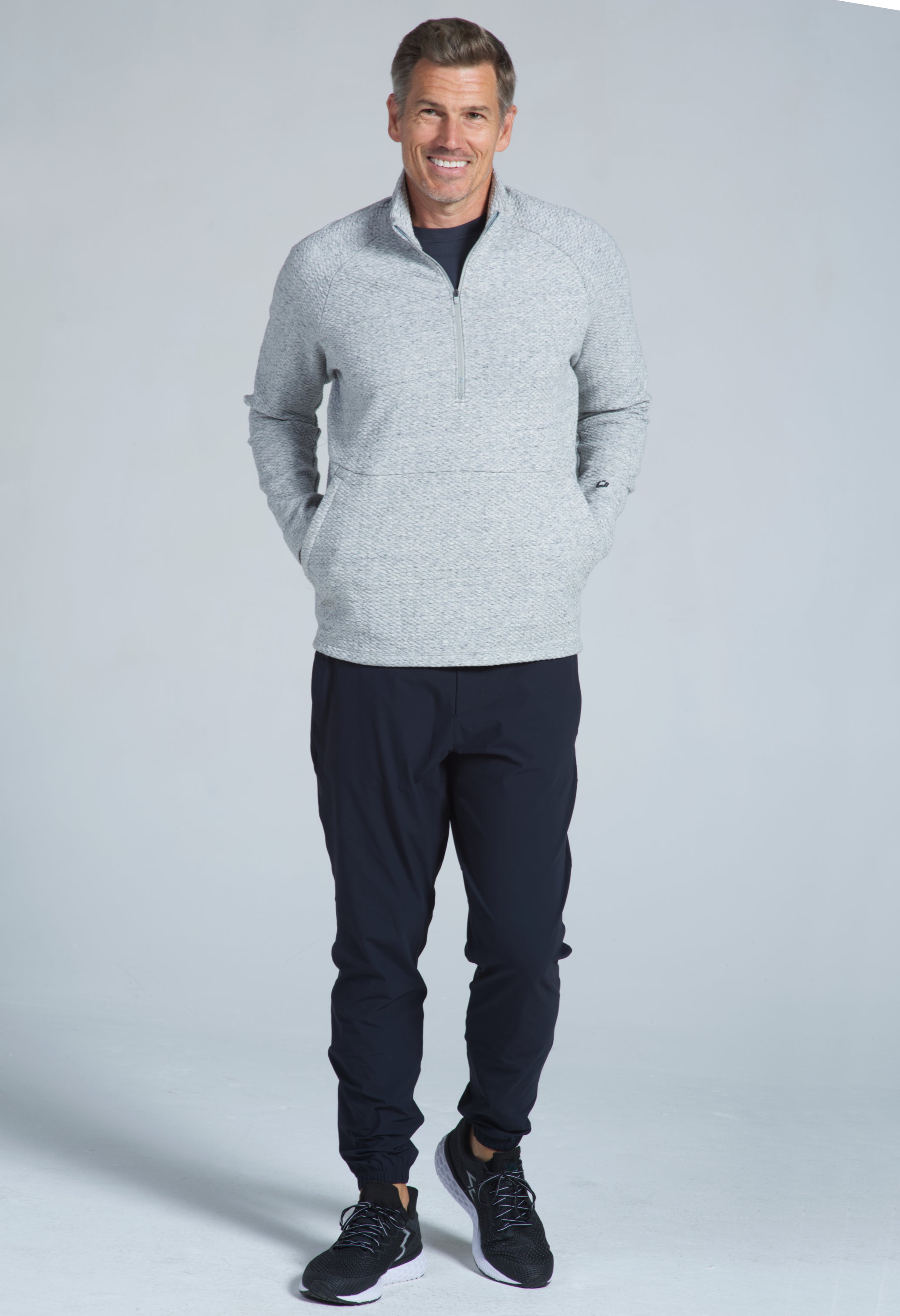 IBKÜL - Solid Popcorn Stitch Zip Mock Pullover - 95000 - Color: Black