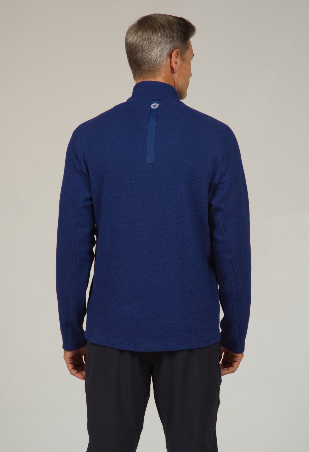 IBKÜL - Solid Popcorn Stitch Zip Mock Pullover - 95000 - Color: Black