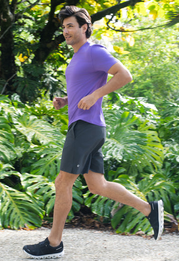 IBKÜL - Short Sleeve Crew Neck - Color: Plum